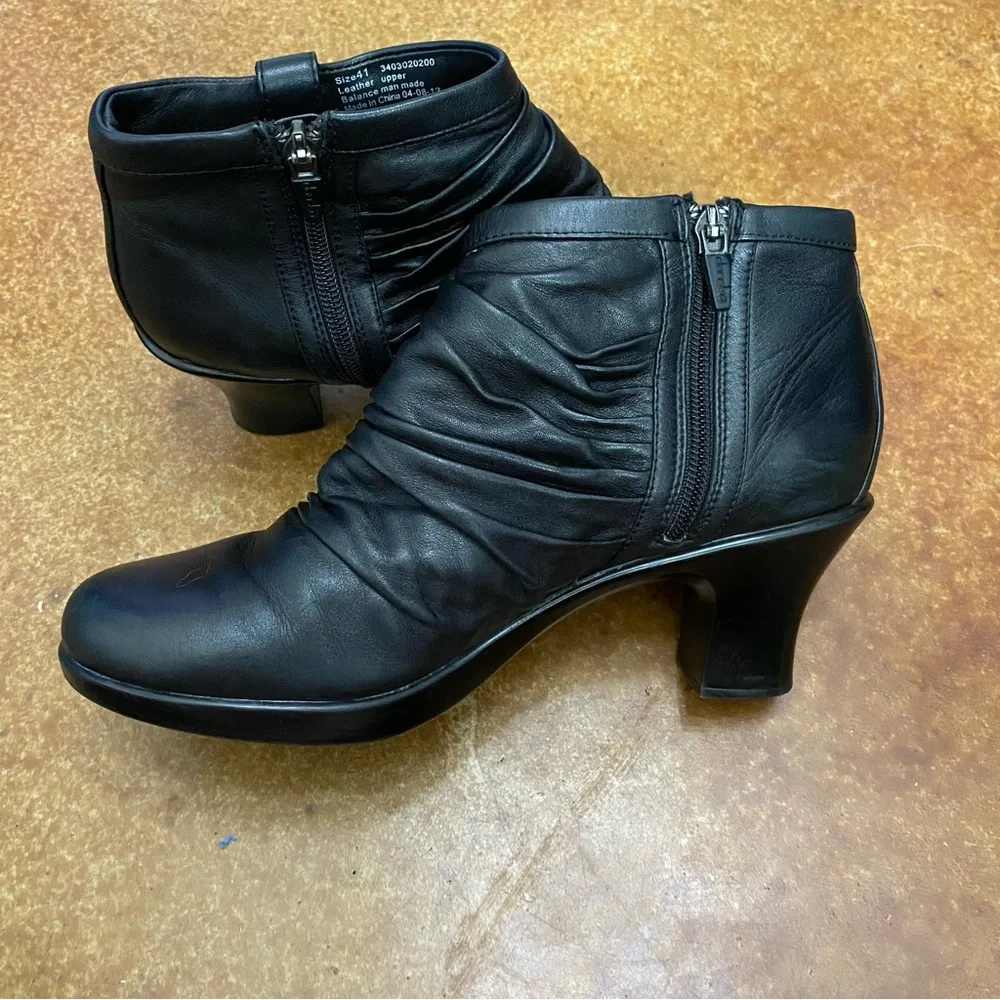 Dansko Heeled Boots Black Runched Buffy Zip Ankle Size EU41 US10 - Picture 7 of 15
